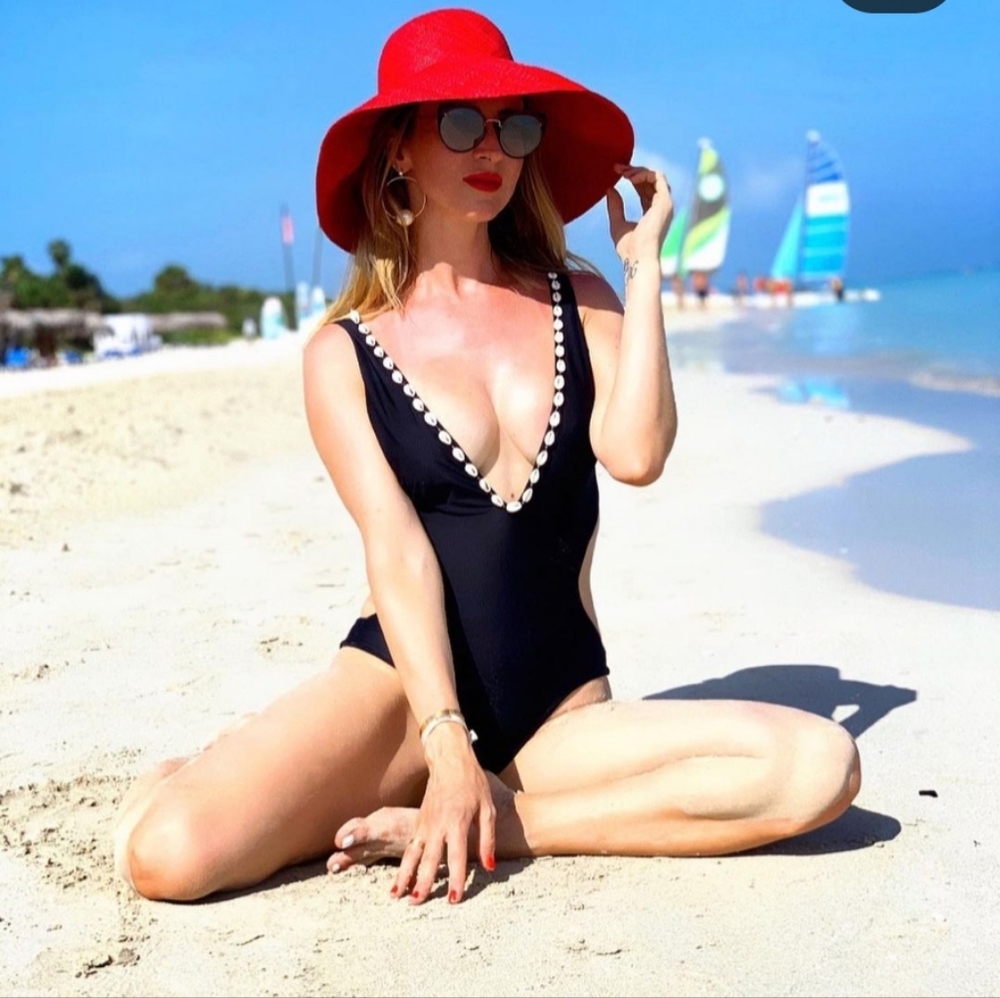 Zara seashell trikini (0594)